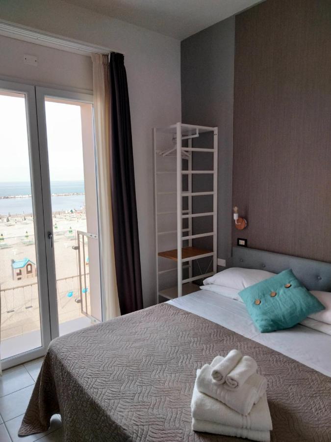 Albergo Aquila Ρίμινι Εξωτερικό φωτογραφία